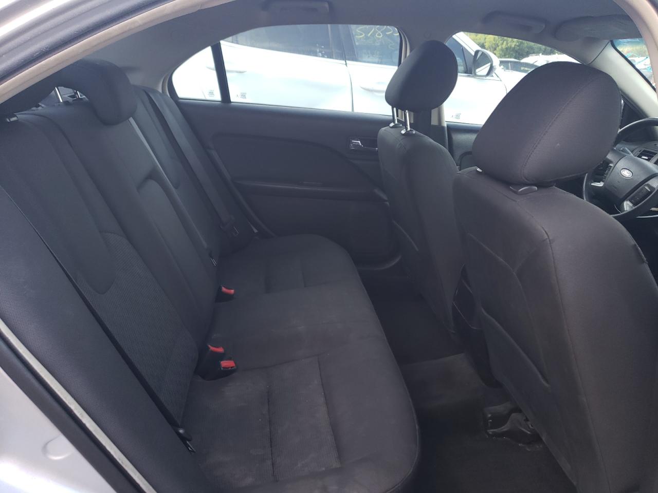 3FAHP0HG1CR128807 2012 Ford Fusion Se