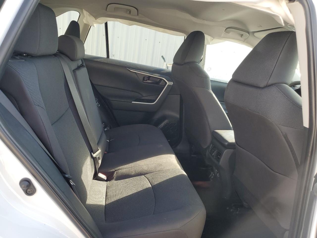 2T3H1RFV8RW315239 2024 Toyota Rav4 Le