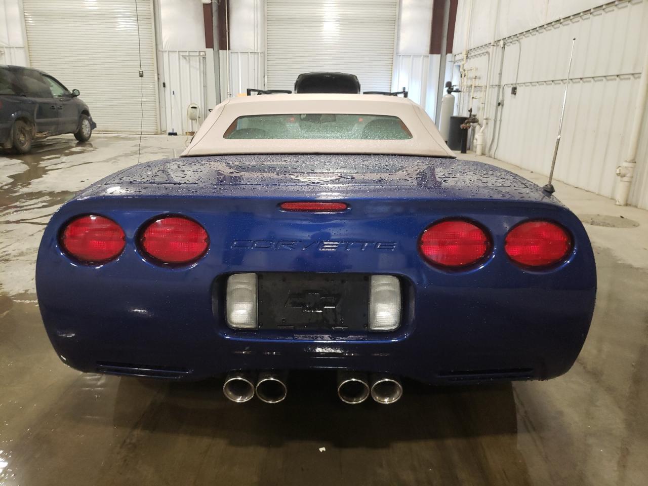 1G1YY32G445114978 2004 Chevrolet Corvette