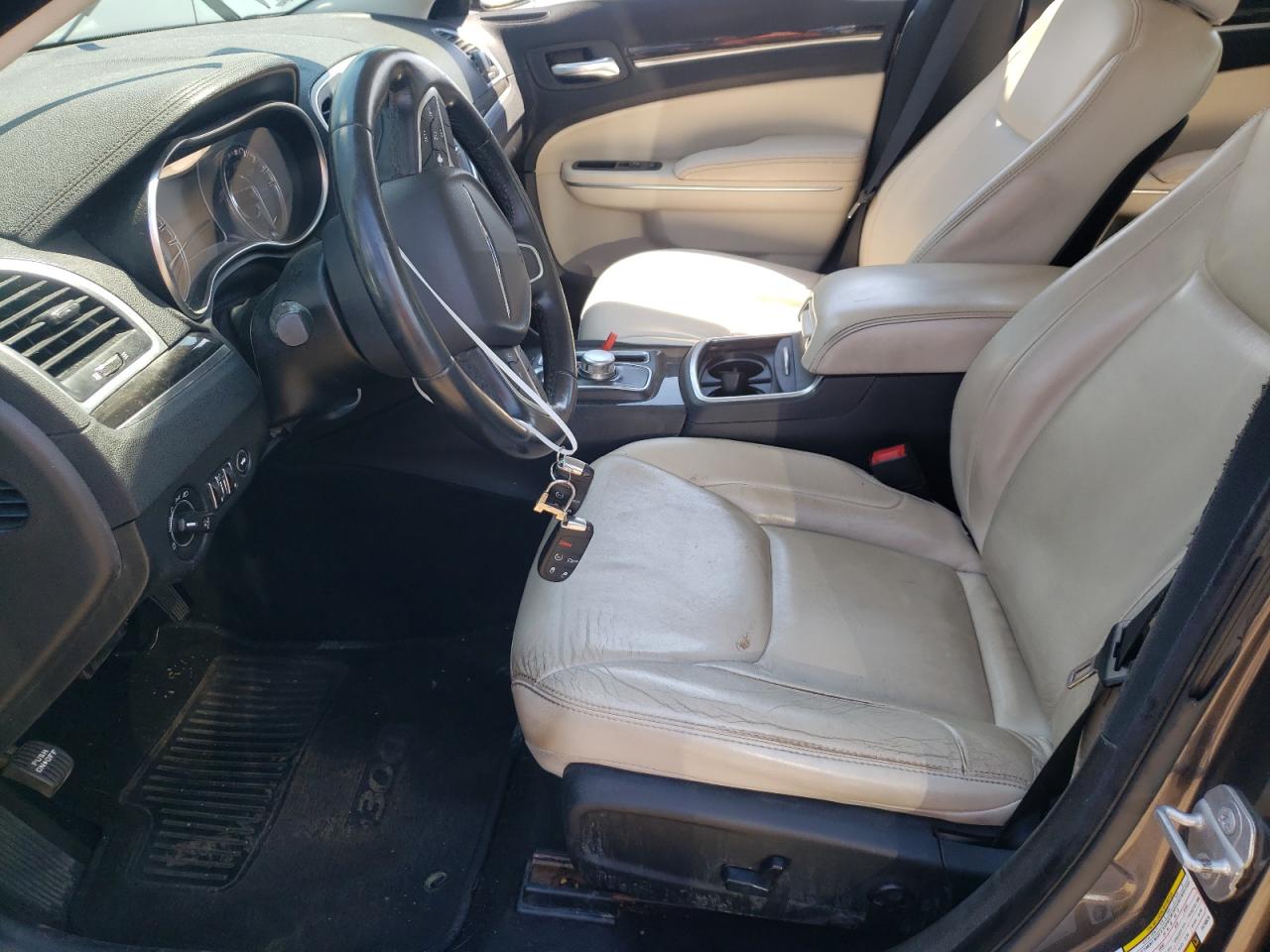 2C3CCARG1FH746878 2015 Chrysler 300 Limited