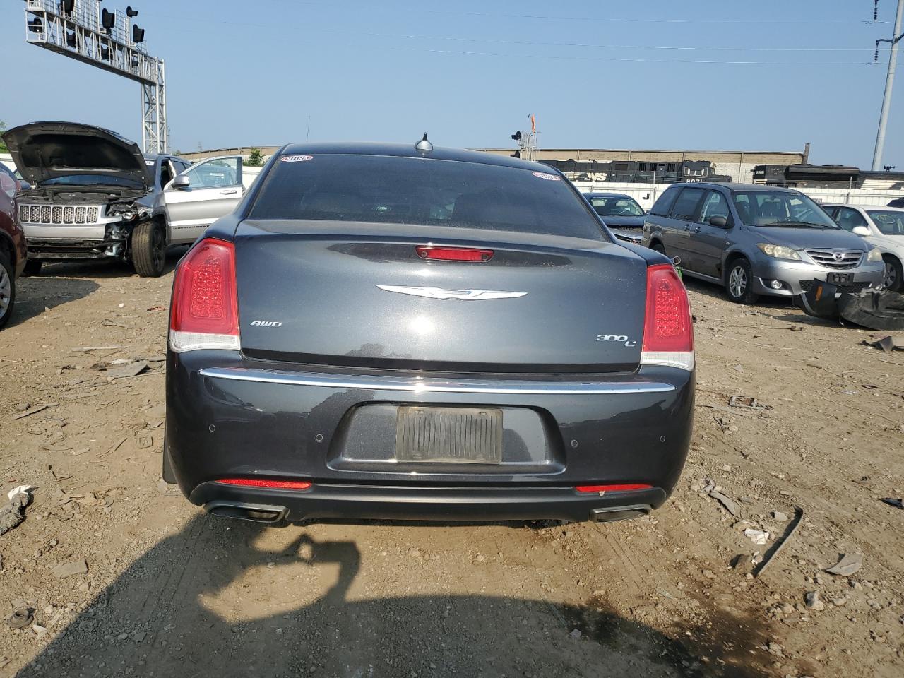 2C3CCAKG3HH606876 2017 Chrysler 300C