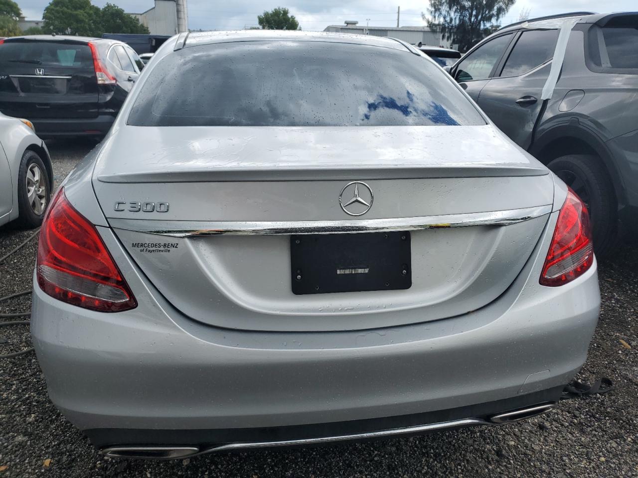 55SWF4JB4JU238242 2018 Mercedes-Benz C 300