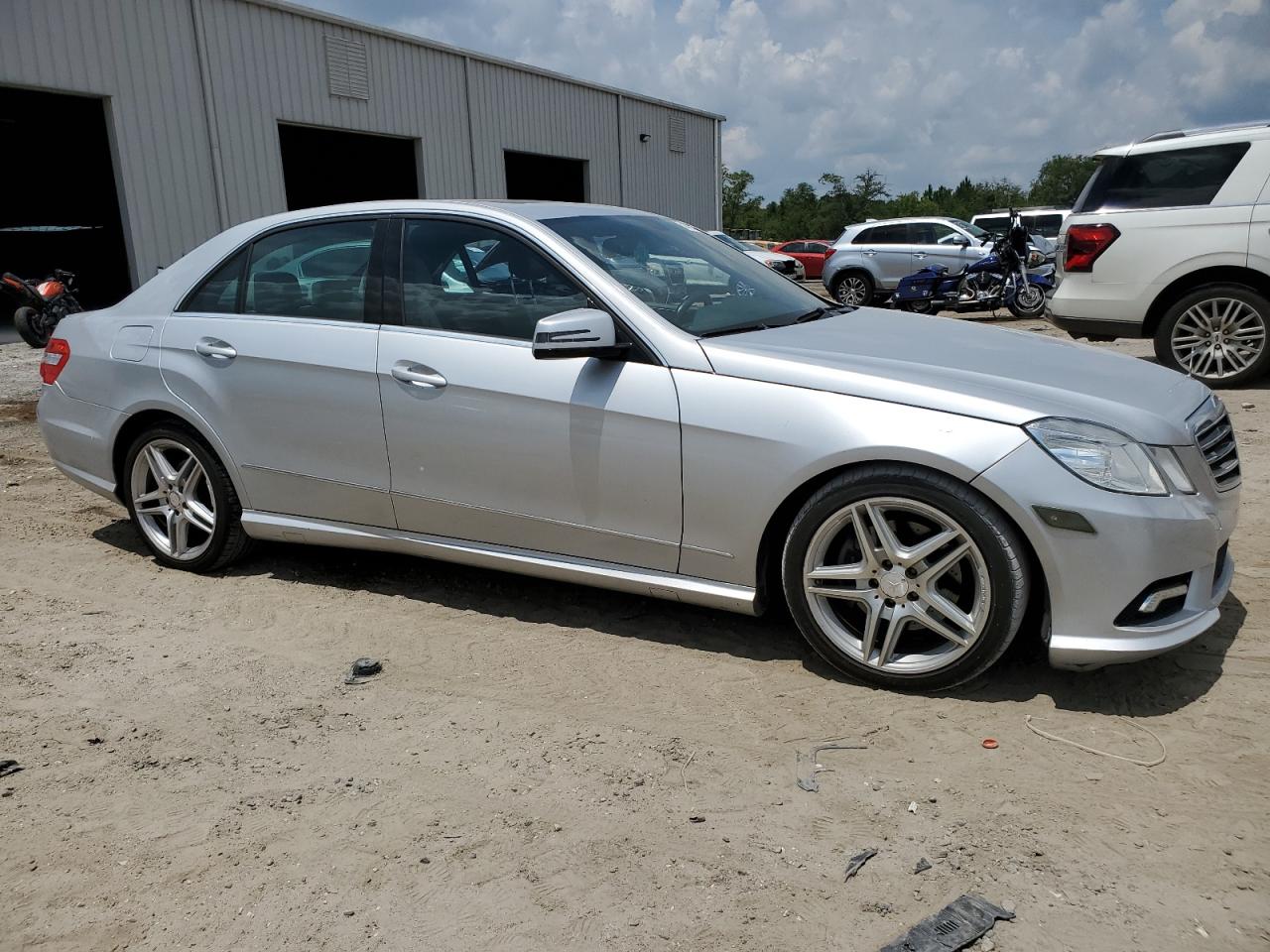 WDDHF5GB8BA360190 2011 Mercedes-Benz E 350