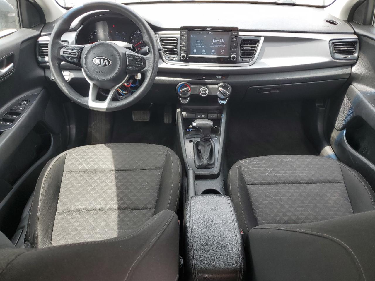 3KPA24AB1KE159125 2019 Kia Rio S