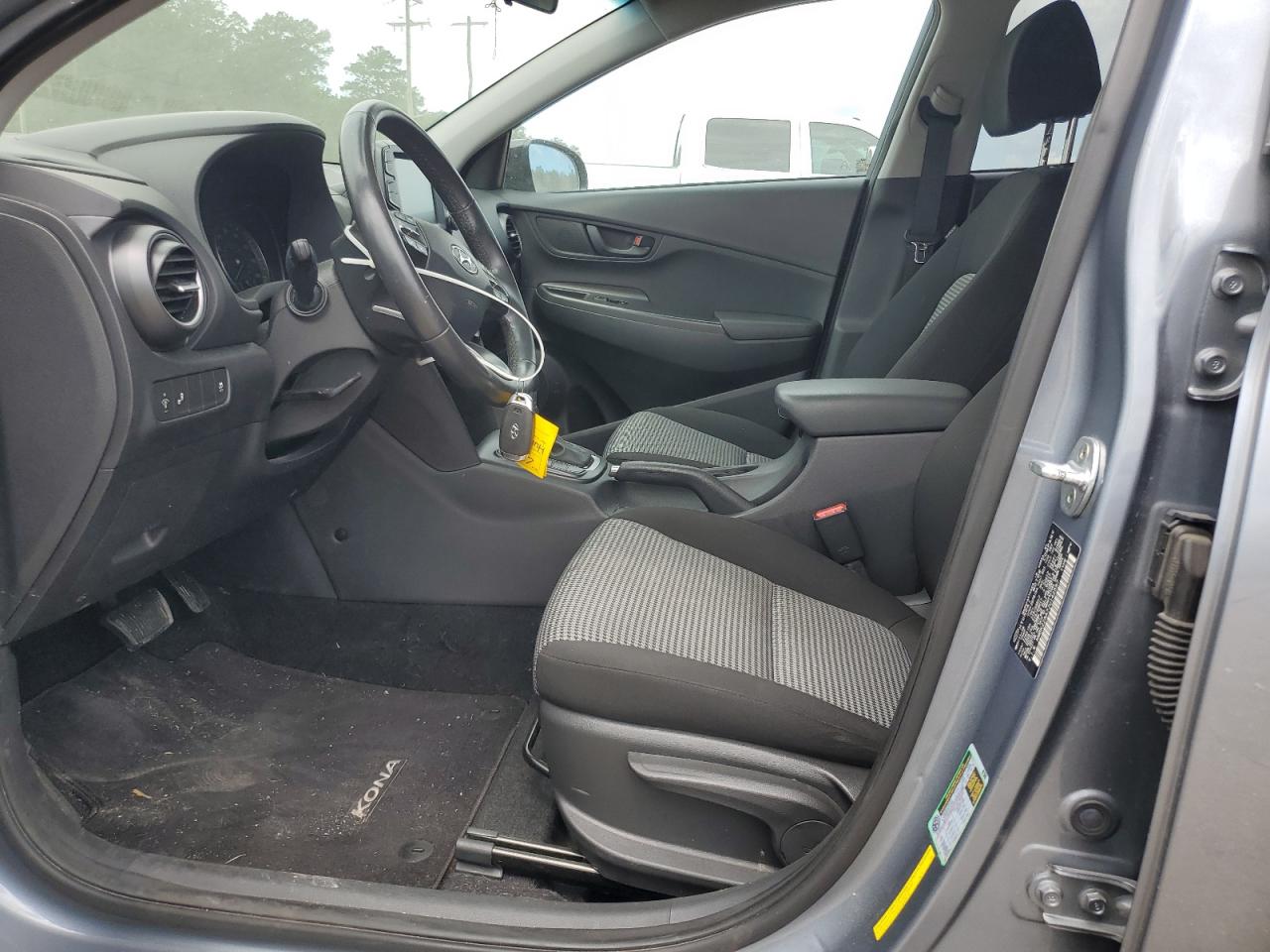 KM8K22AA7JU142597 2018 Hyundai Kona Sel