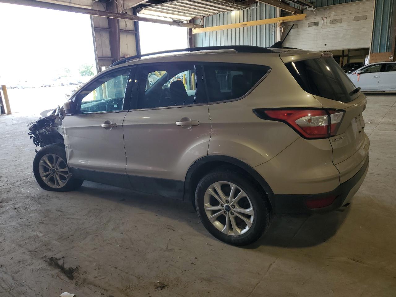 1FMCU0GD3JUA83407 2018 Ford Escape Se