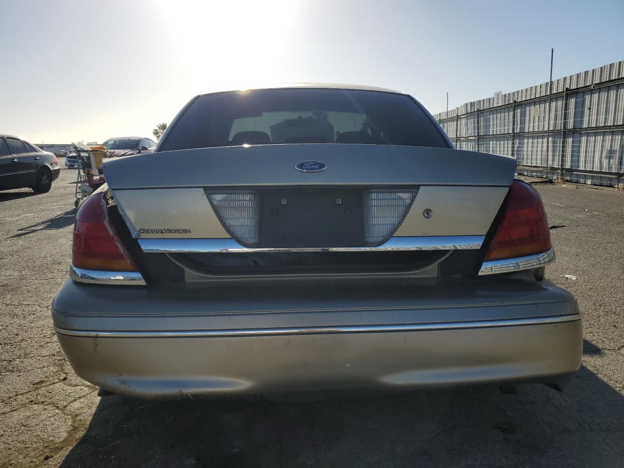 2FAFP71W0XX200749 1999 Ford Crown Victoria Police Interceptor