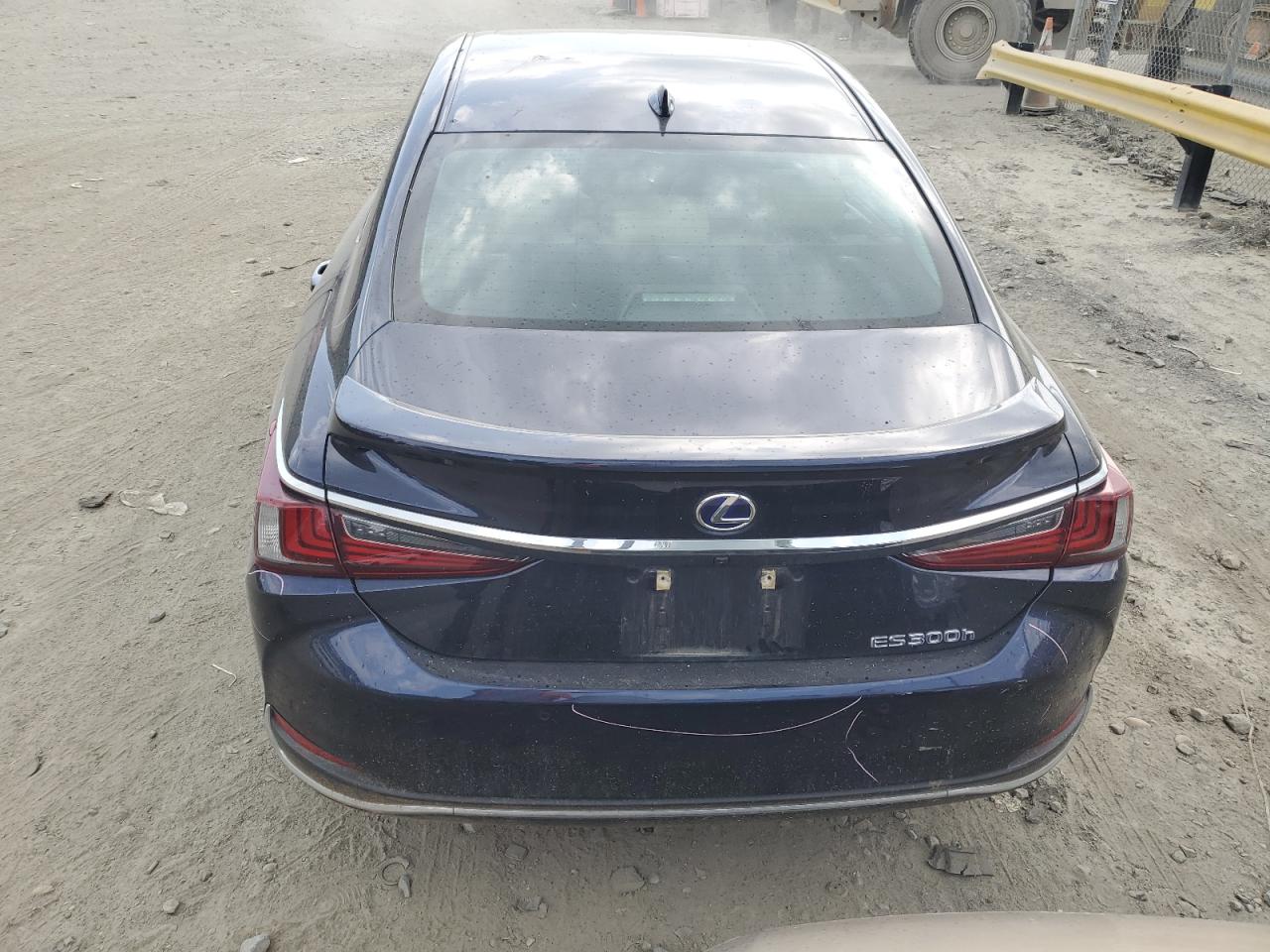 58ADA1C11MU005588 2021 Lexus Es 300H