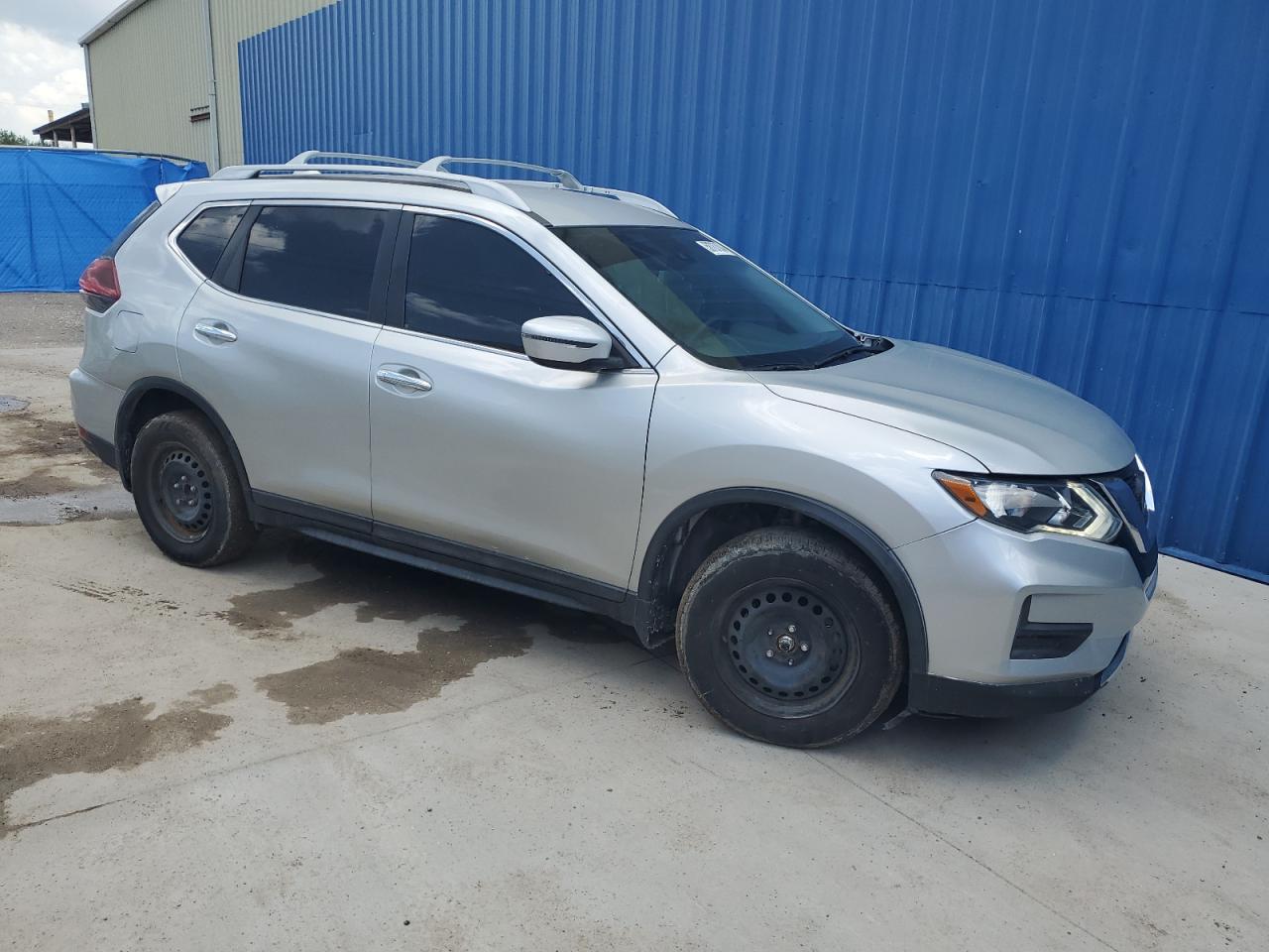 2019 Nissan Rogue S vin: 5N1AT2MT0KC798024