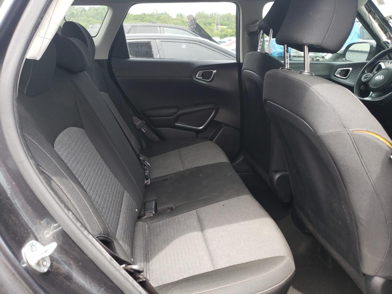 KNDJ63AUXM7739881 2021 Kia Soul Gt Line