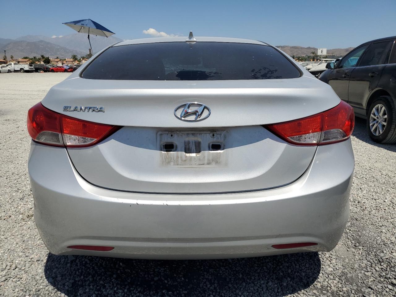 KMHDH4AE5DU999835 2013 Hyundai Elantra Gls