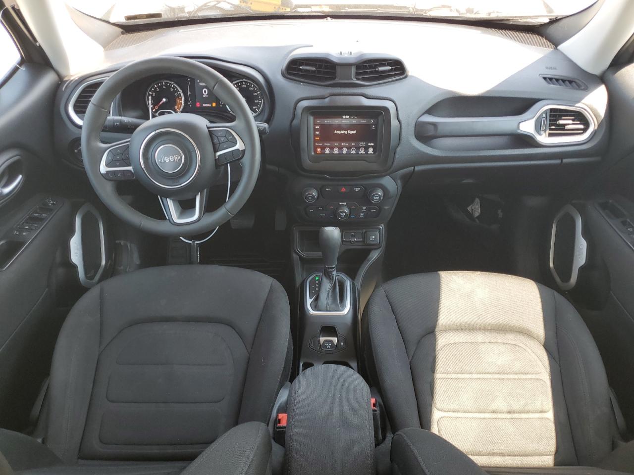 ZACCJABB8JPH22861 2018 Jeep Renegade Latitude