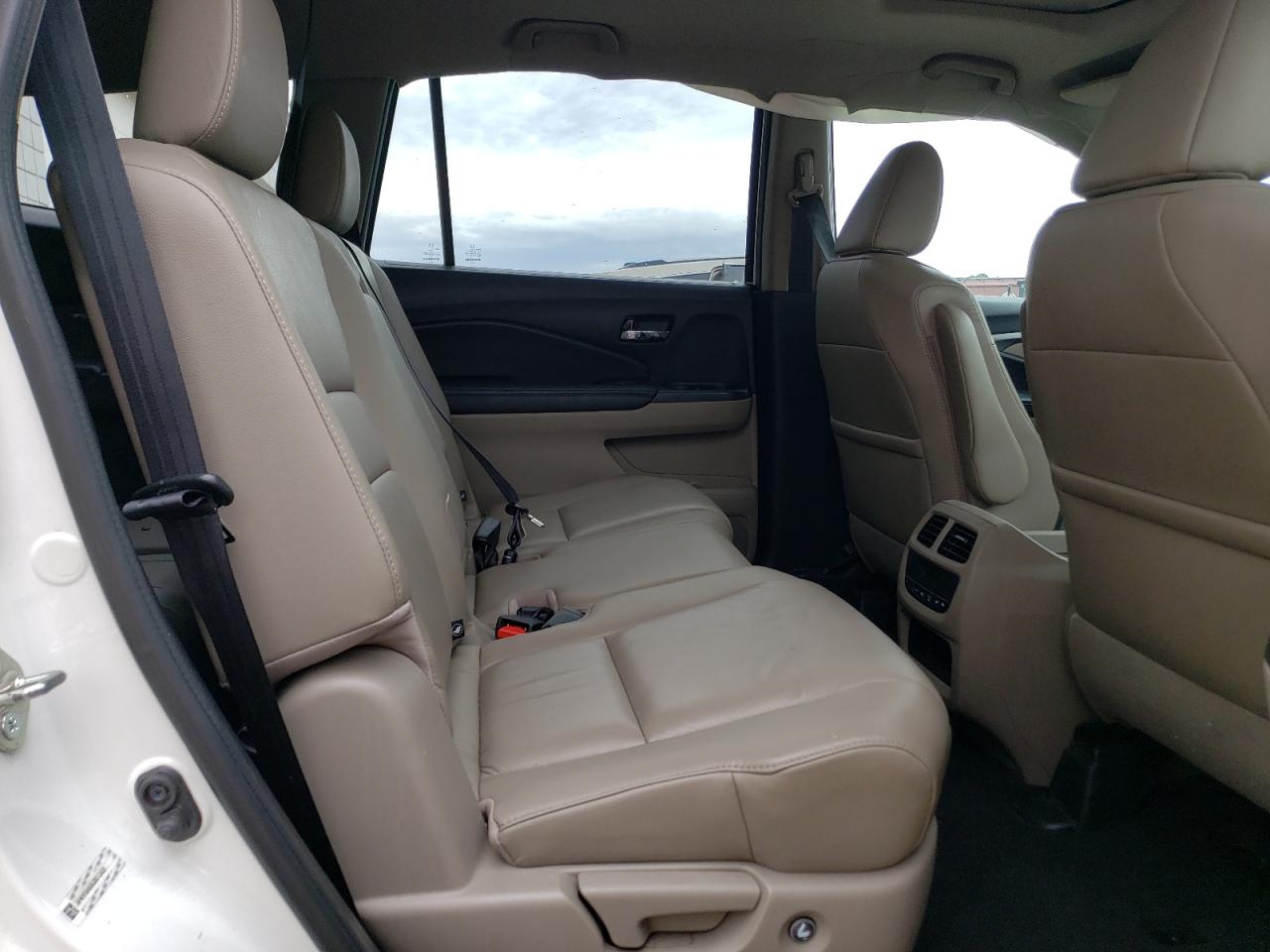 5FNYF6H58GB013420 2016 Honda Pilot Exl