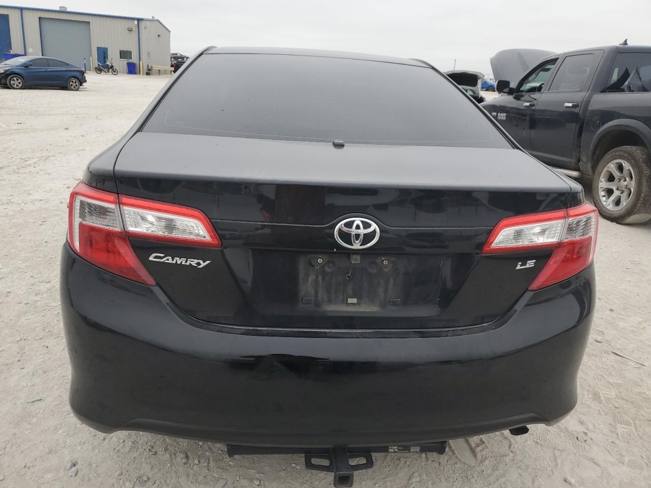 4T1BF1FK4DU204669 2013 Toyota Camry L