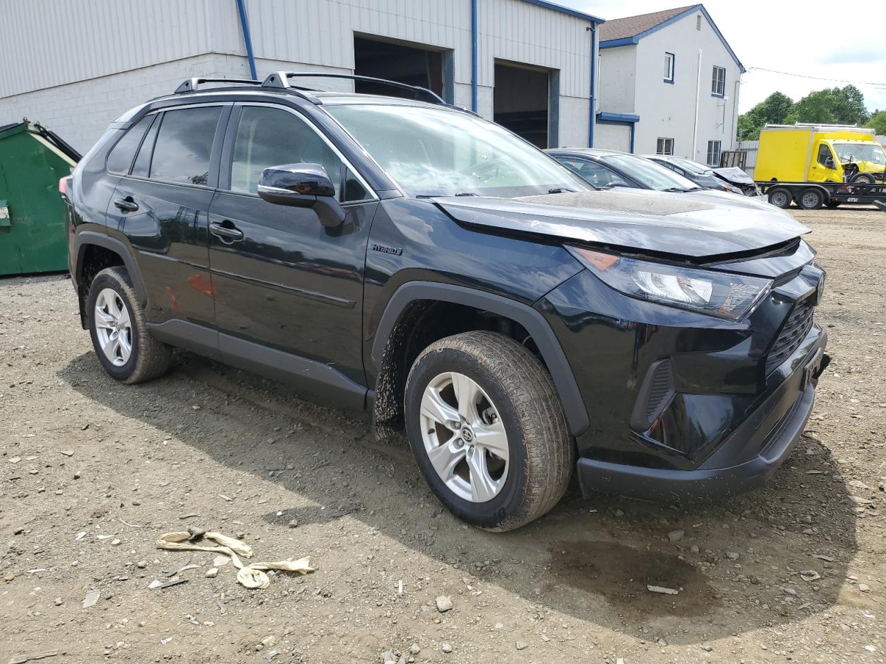 JTMMWRFV6MD132380 2021 Toyota Rav4 Le