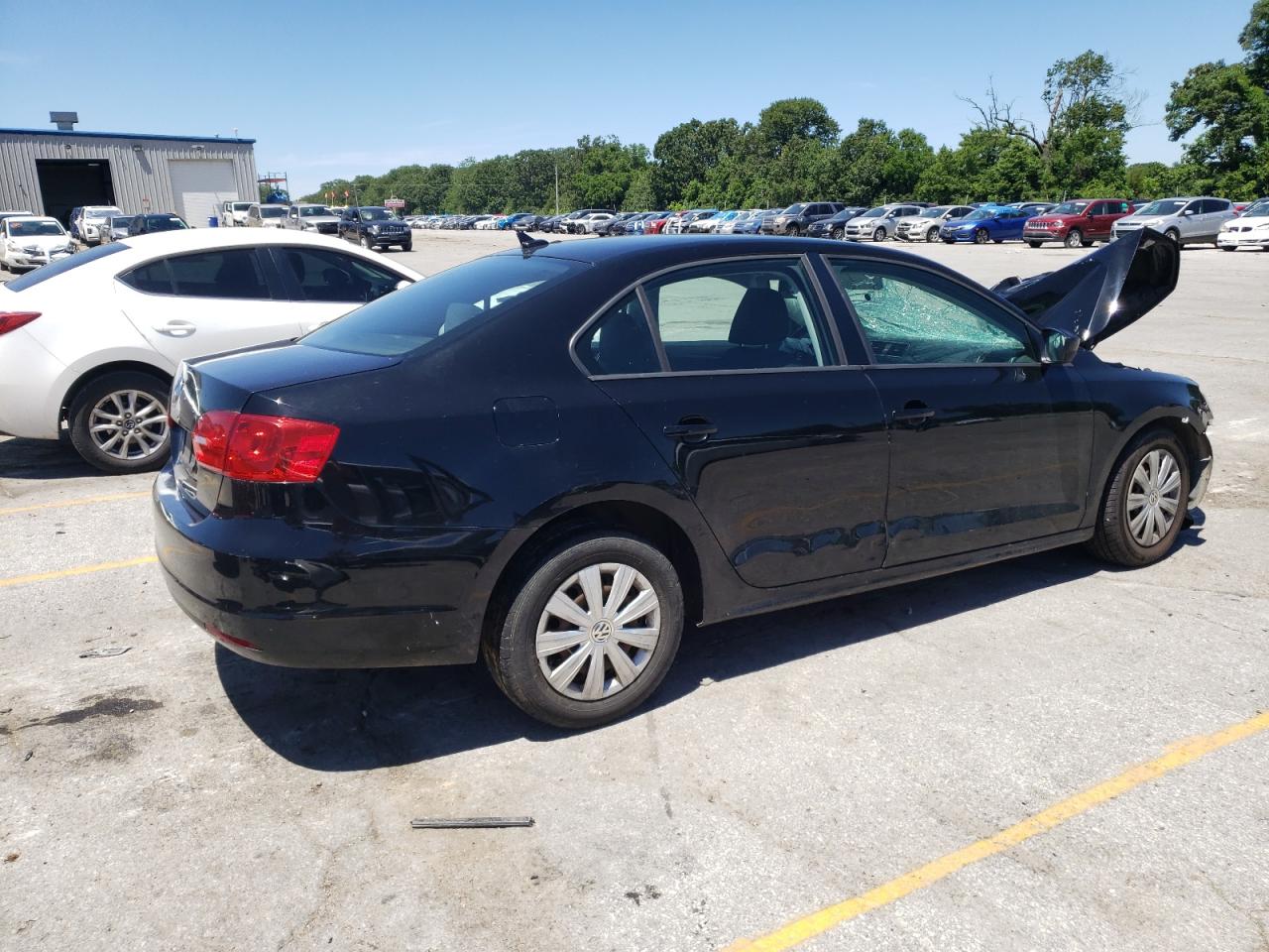 2013 Volkswagen Jetta Base vin: 3VW2K7AJ7DM355511