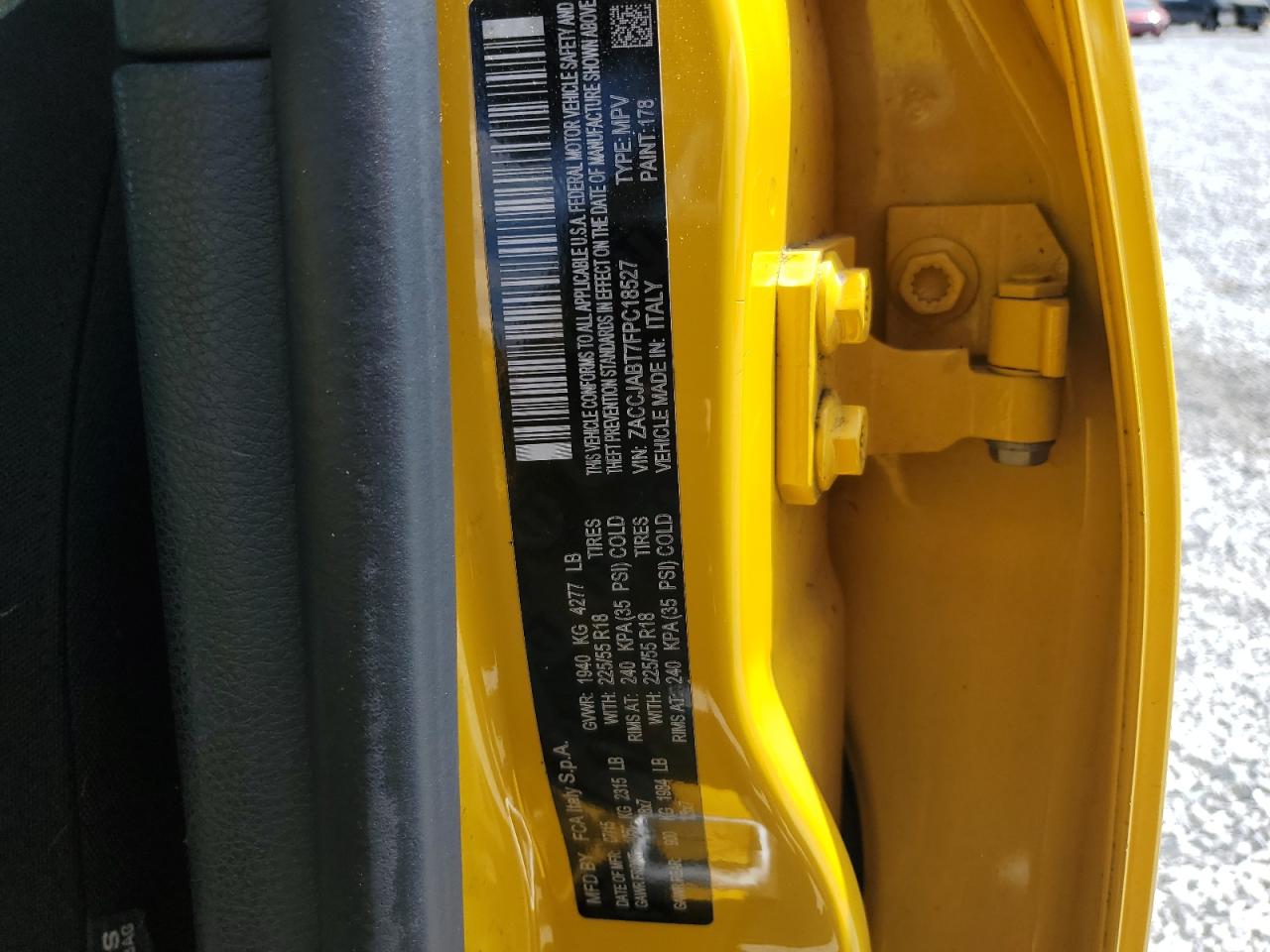 ZACCJABT7FPC18527 2015 Jeep Renegade Latitude