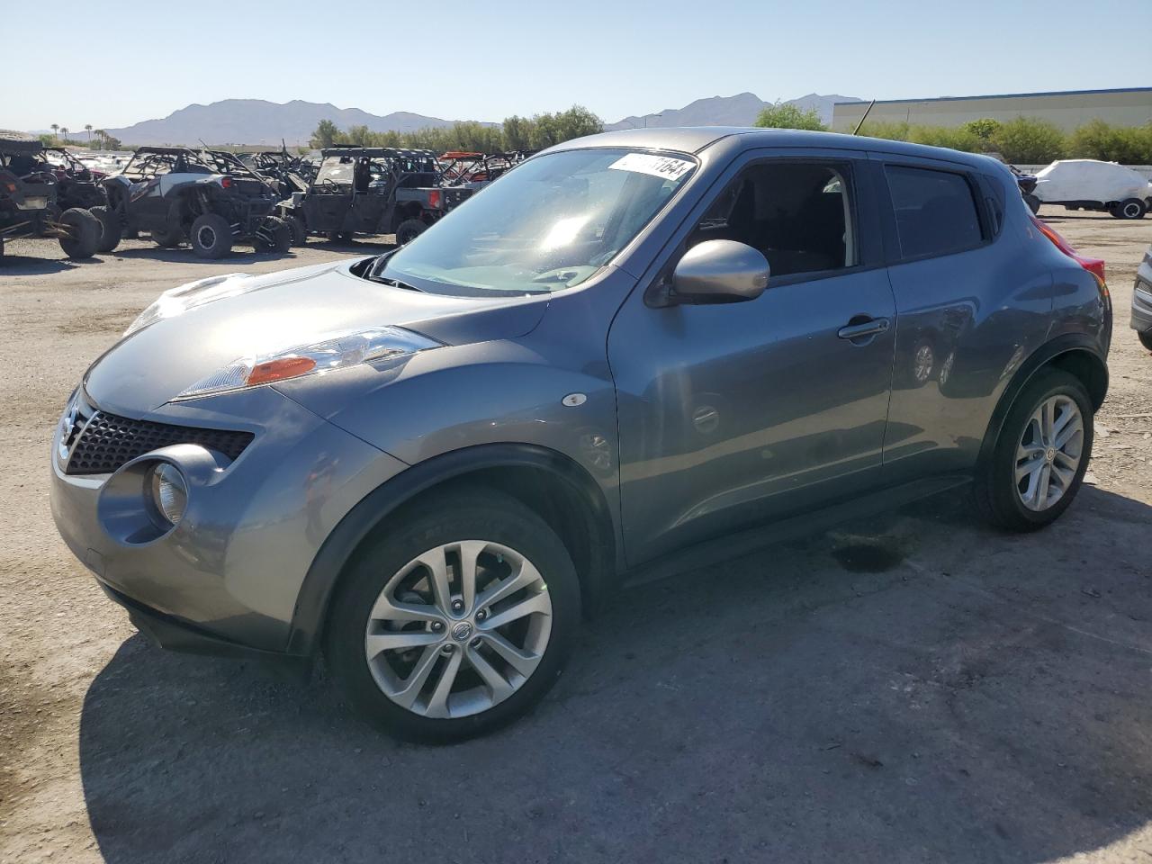 2014 Nissan Juke S vin: JN8AF5MR2ET359482