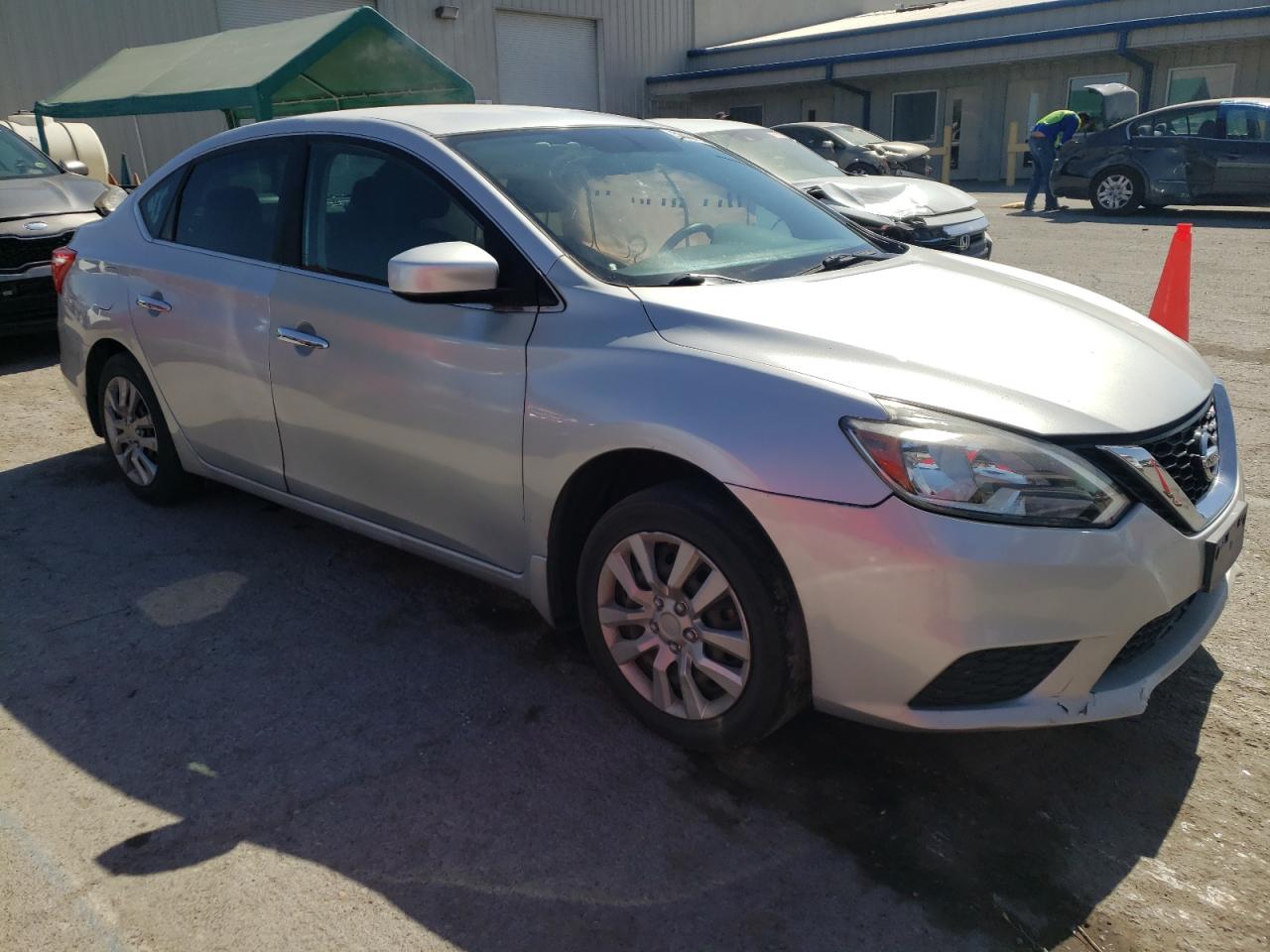 2016 Nissan Sentra S vin: 3N1AB7AP8GY214773