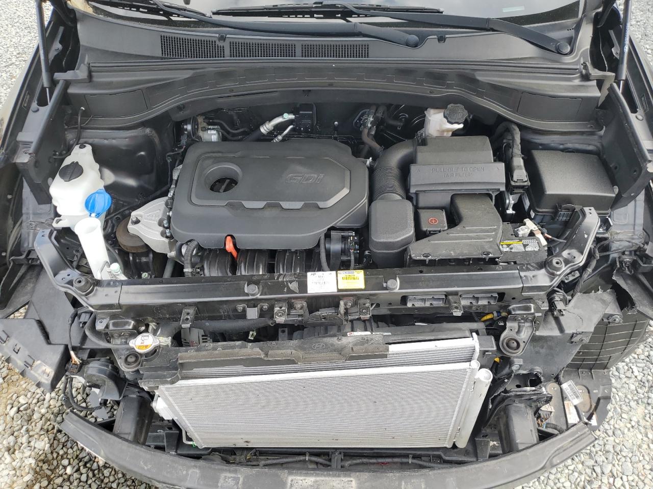 5NMZU3LB9HH018101 2017 Hyundai Santa Fe Sport