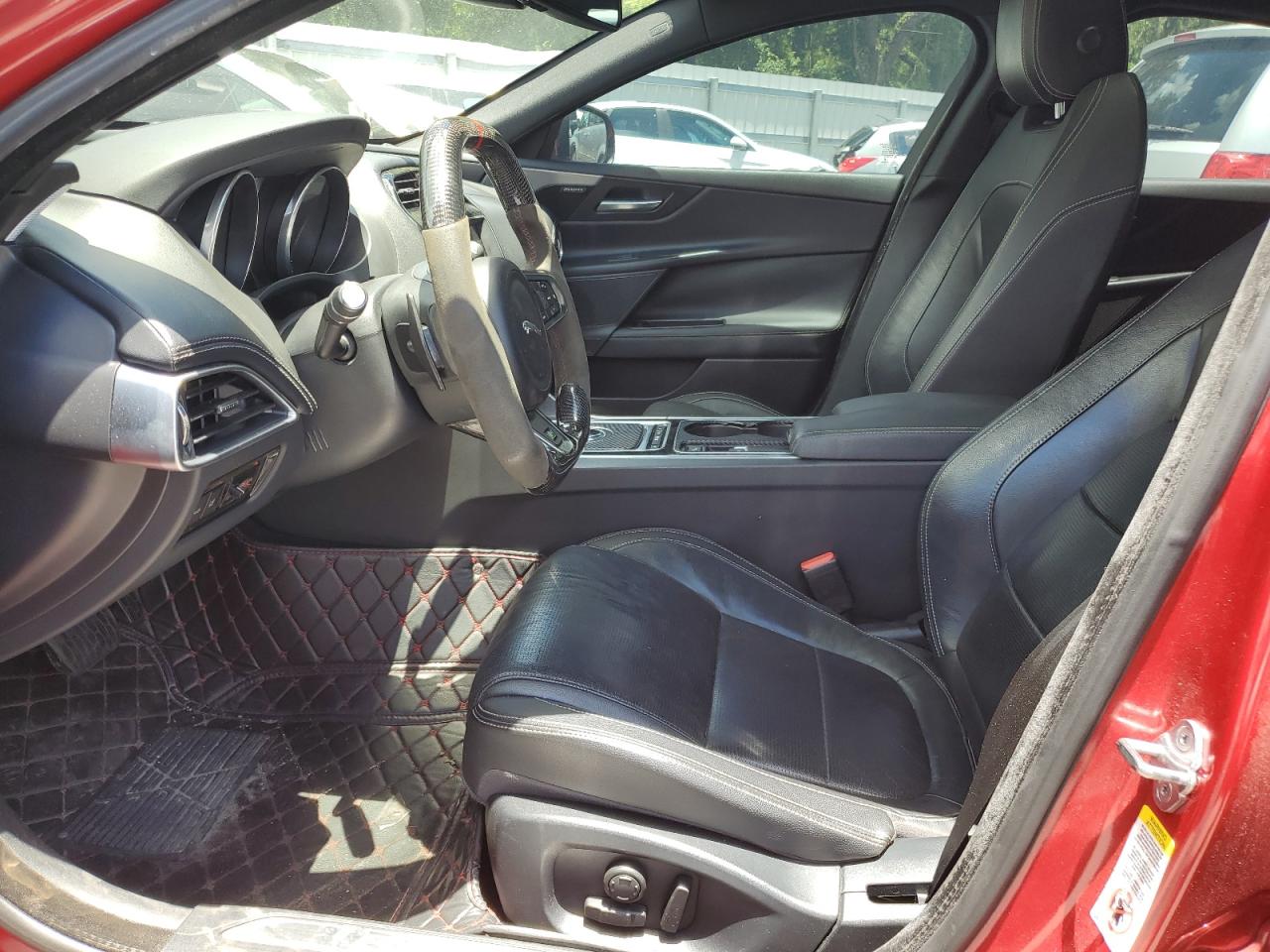 SAJAF4BV1HA965833 2017 Jaguar Xe R - Sport