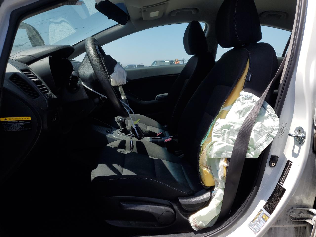 KNAFK4A68G5611953 2016 Kia Forte Lx