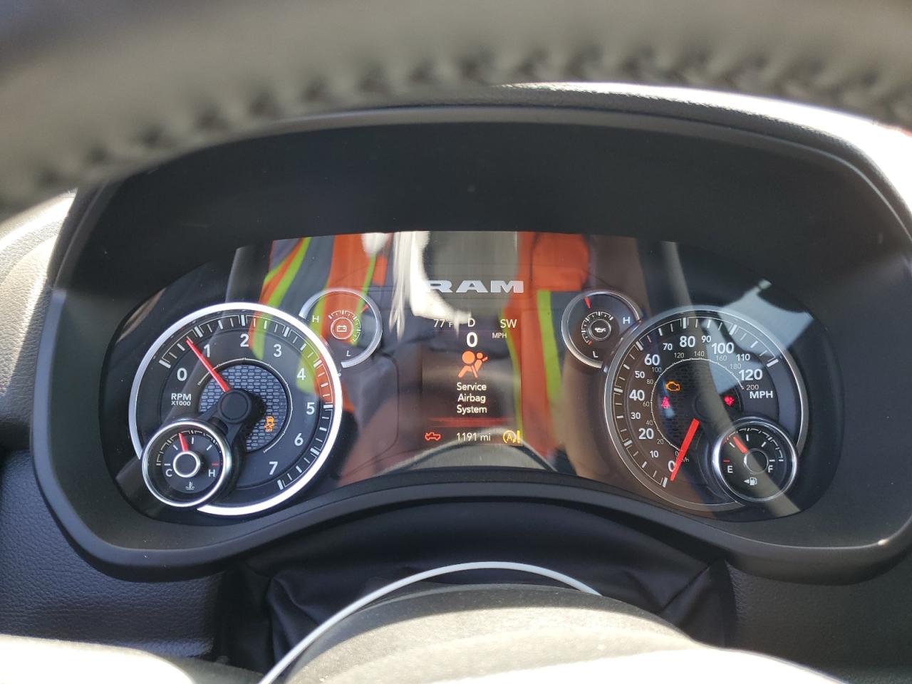 1C6RREFT4RN157677 2024 Ram 1500 Big Horn/Lone Star