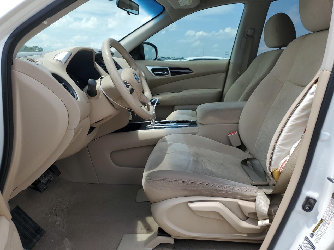 5N1AR2MN4FC649010 2015 Nissan Pathfinder S