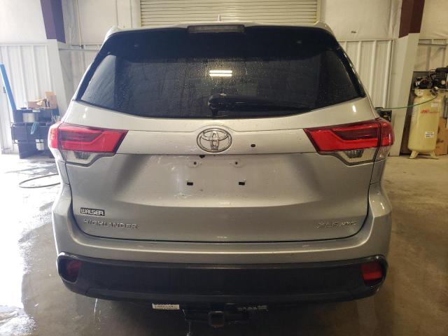 2018 Toyota Highlander Se VIN: 5TDJZRFH3JS817036 Lot: 56453214