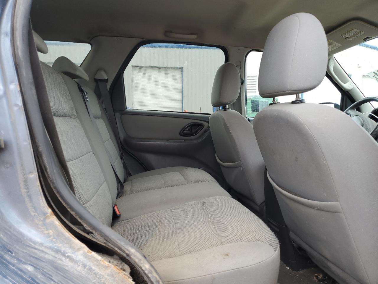 1FMYU93125KA08821 2005 Ford Escape Xlt