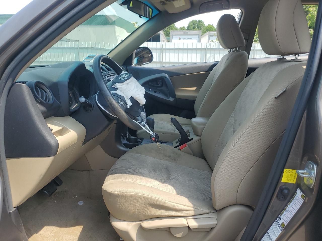 2T3BF4DV3CW205543 2012 Toyota Rav4