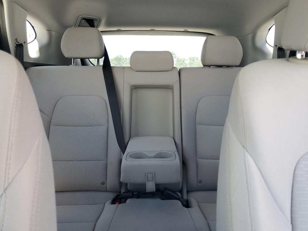 KM8J2CA41KU899105 2019 Hyundai Tucson Se