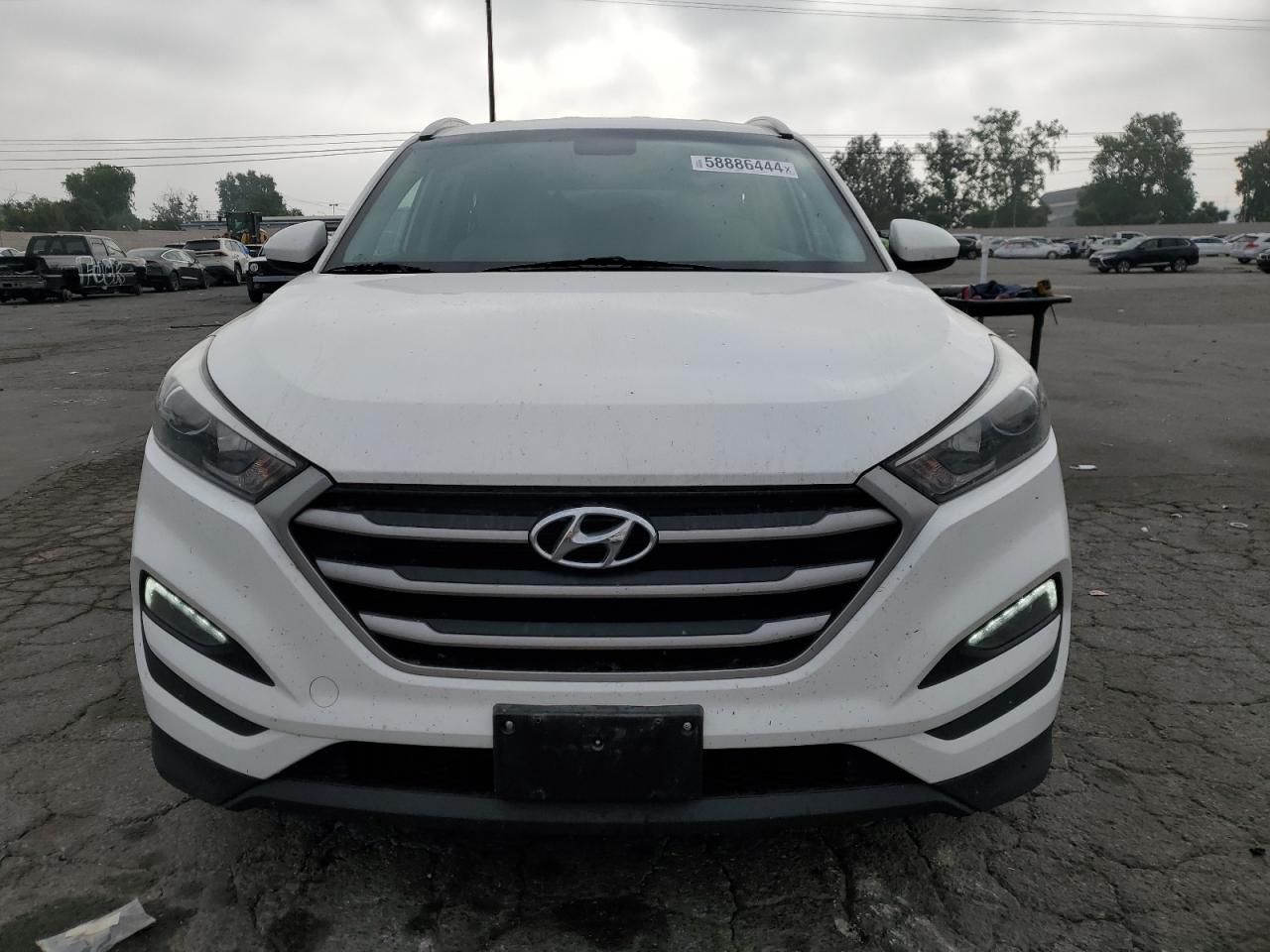 2018 Hyundai Tucson Sel vin: KM8J33A48JU679441