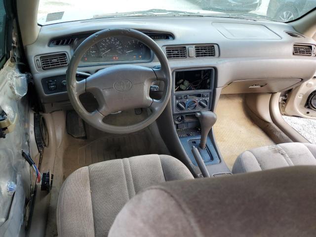 1999 Toyota Camry Ce VIN: 4T1BG22K8XU520430 Lot: 60865794
