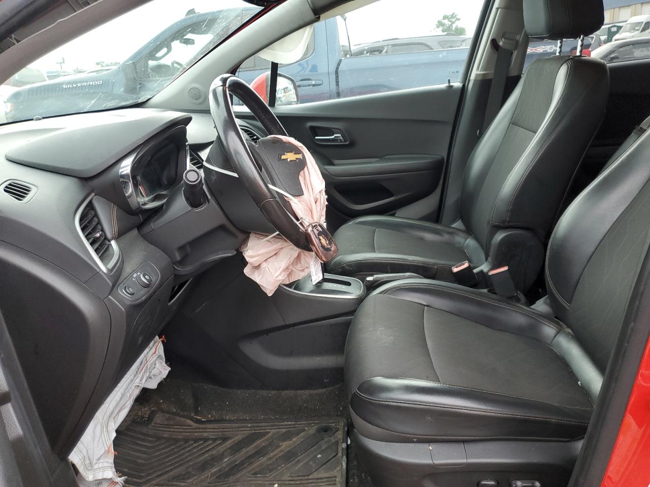 KL7CJLSBXLB341437 2020 Chevrolet Trax 1Lt