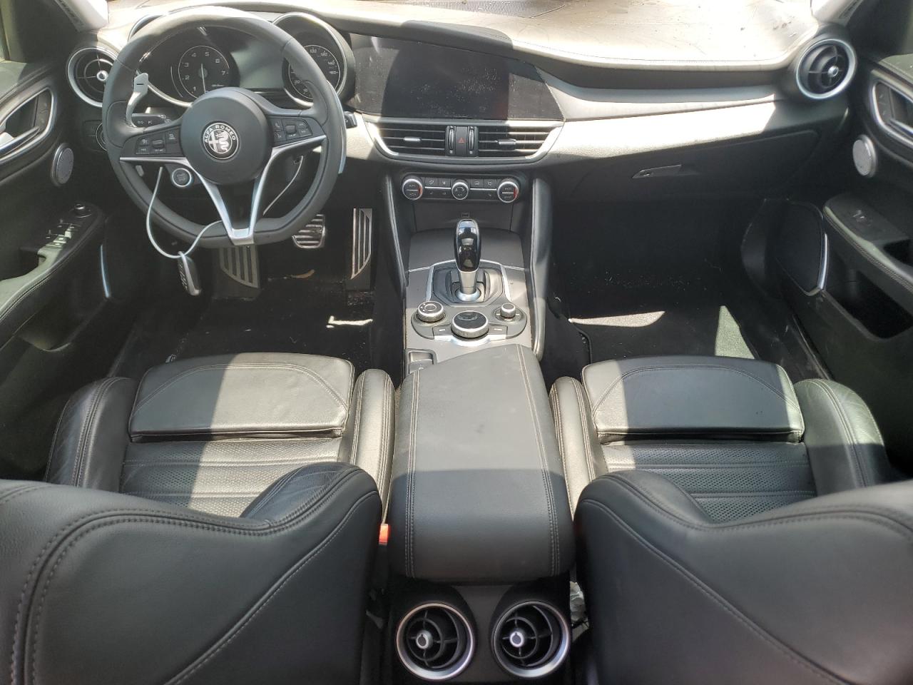 ZARFAEEN2J7576051 2018 Alfa Romeo Giulia Ti Q4