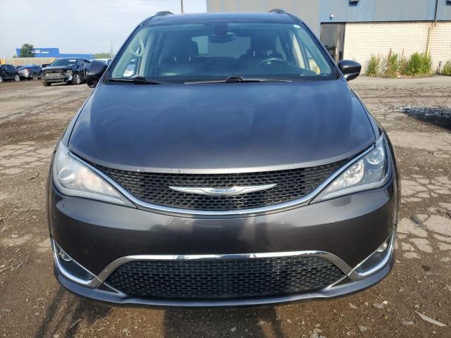 2018 Chrysler Pacifica Touring L VIN: 2C4RC1BG9JR258717 Lot: 58628864