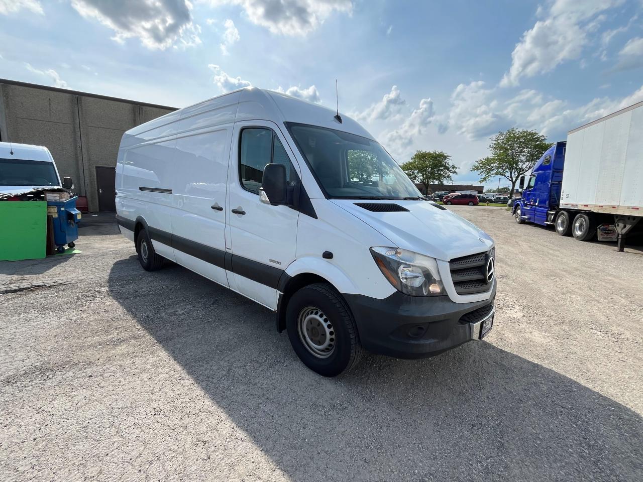 WD3PE8DC4E5832979 2014 Mercedes-Benz Sprinter 2500