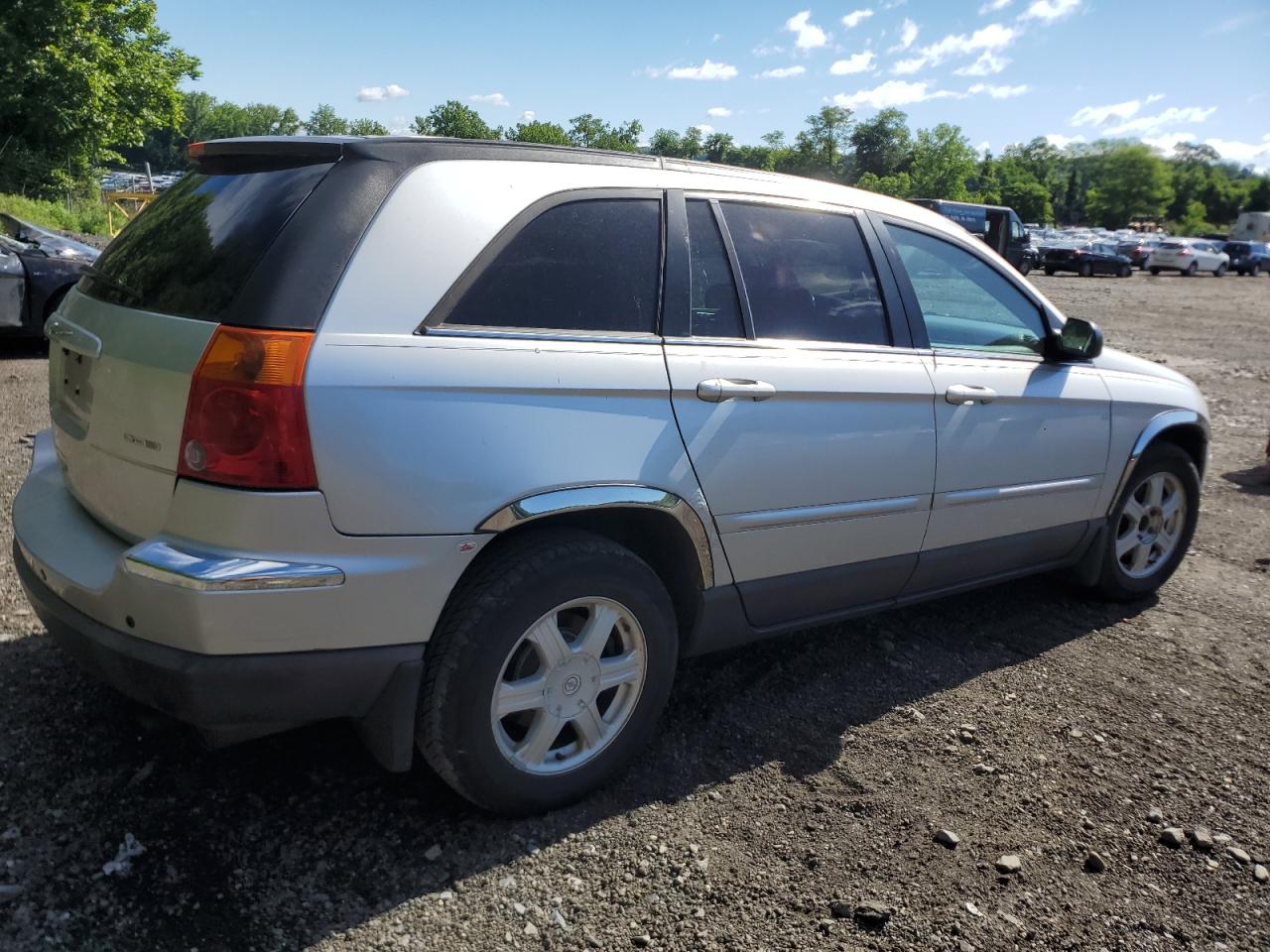 2C8GF68465R584164 2005 Chrysler Pacifica Touring