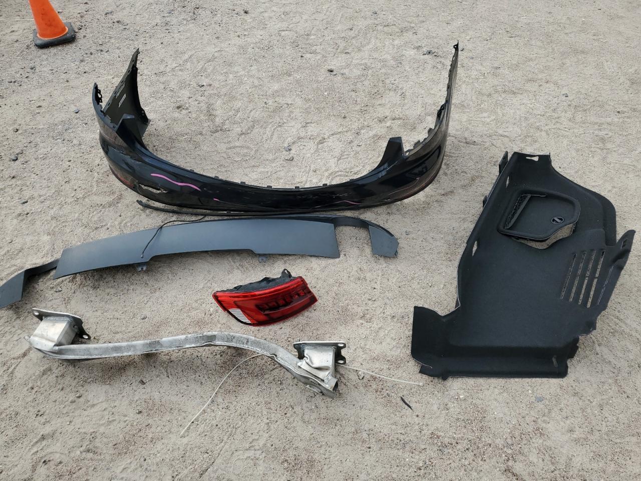 WAUKMAF43HN057348 2017 Audi A4 Ultra Premium