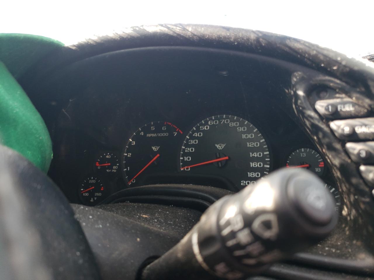 1G1YY32G915118049 2001 Chevrolet Corvette