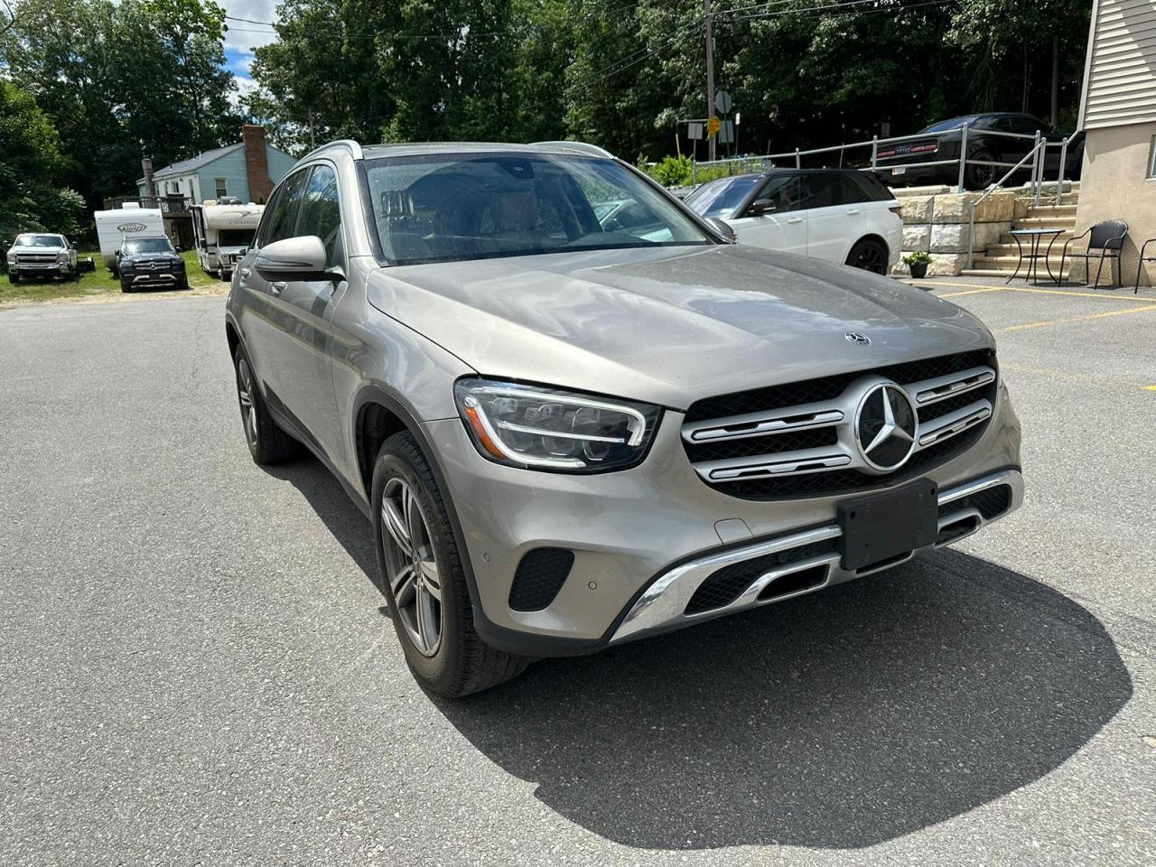 2021 Mercedes-Benz Glc 300 vin: W1N0G8DB8MV263747