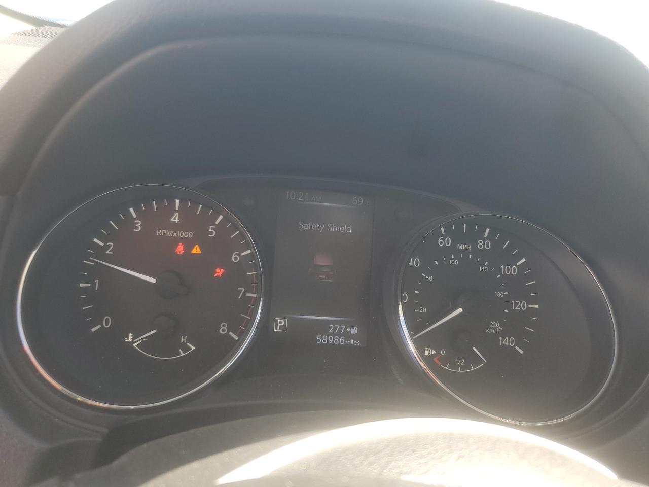 JN1BJ1CR3HW136673 2017 Nissan Rogue Sport S