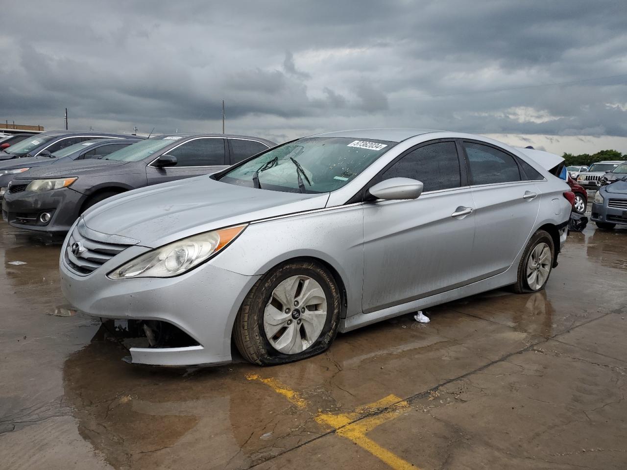2014 Hyundai Sonata Gls vin: 5NPEB4AC3EH819725