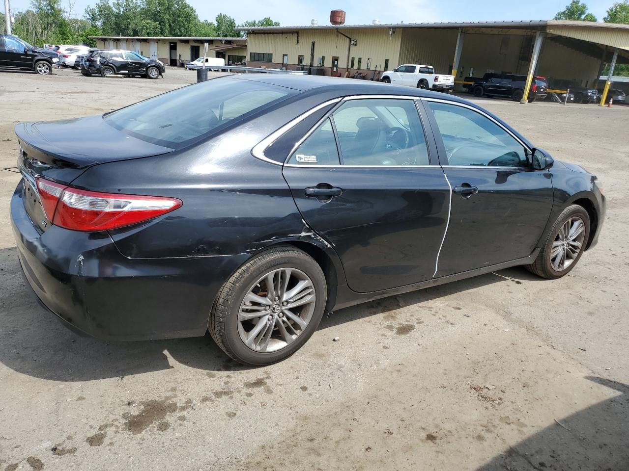 Lot #2738545375 2017 TOYOTA CAMRY LE