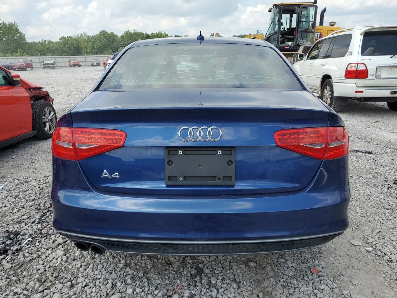 2016 Audi A4 Premium S-Line vin: WAUAFAFL8GN006018