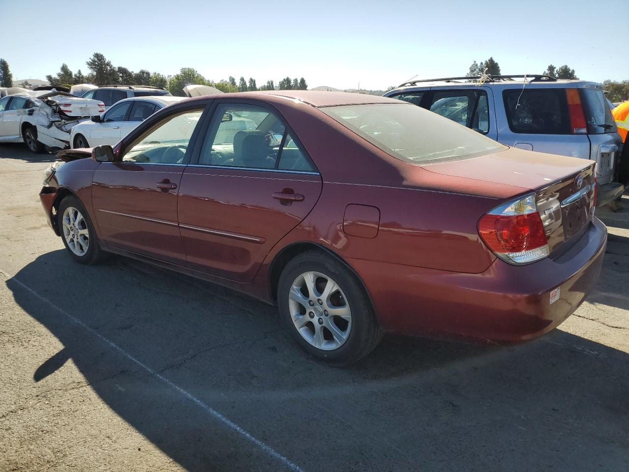 4T1BF30K05U107409 2005 Toyota Camry Le