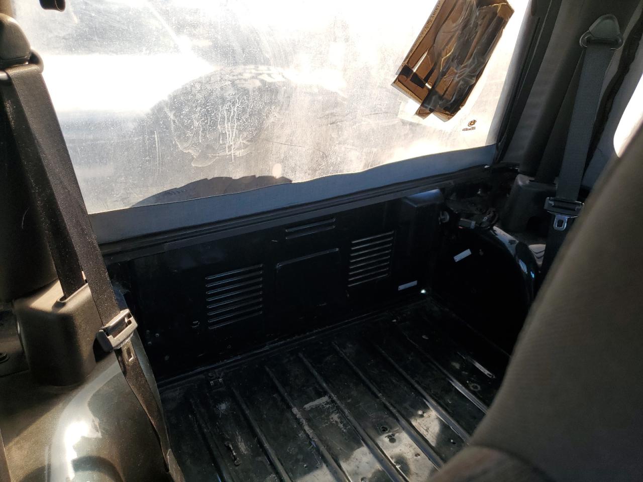 1J4FA69S15P370719 2005 Jeep Wrangler / Tj Rubicon