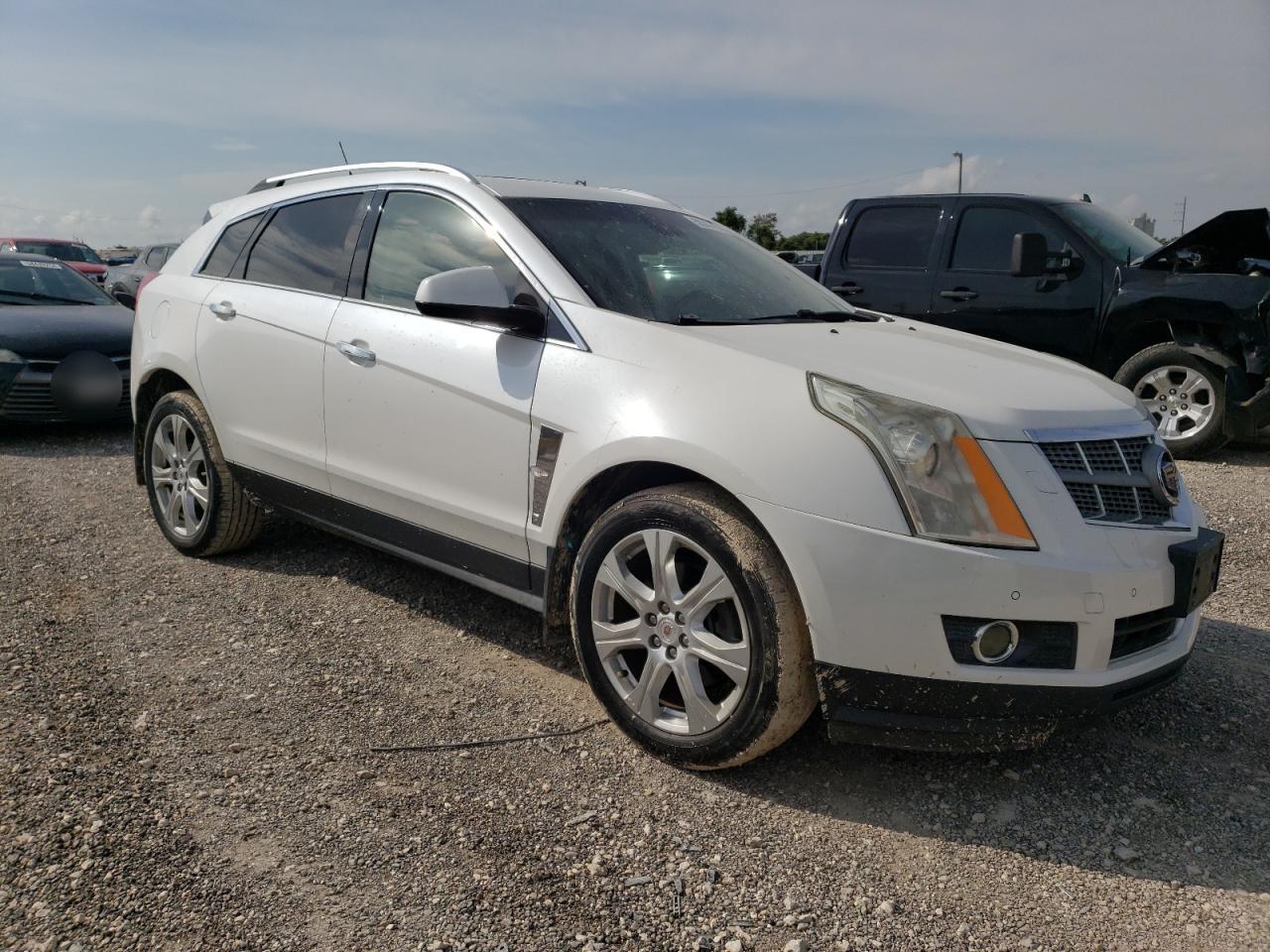 3GYFNBEY2BS547315 2011 Cadillac Srx Performance Collection