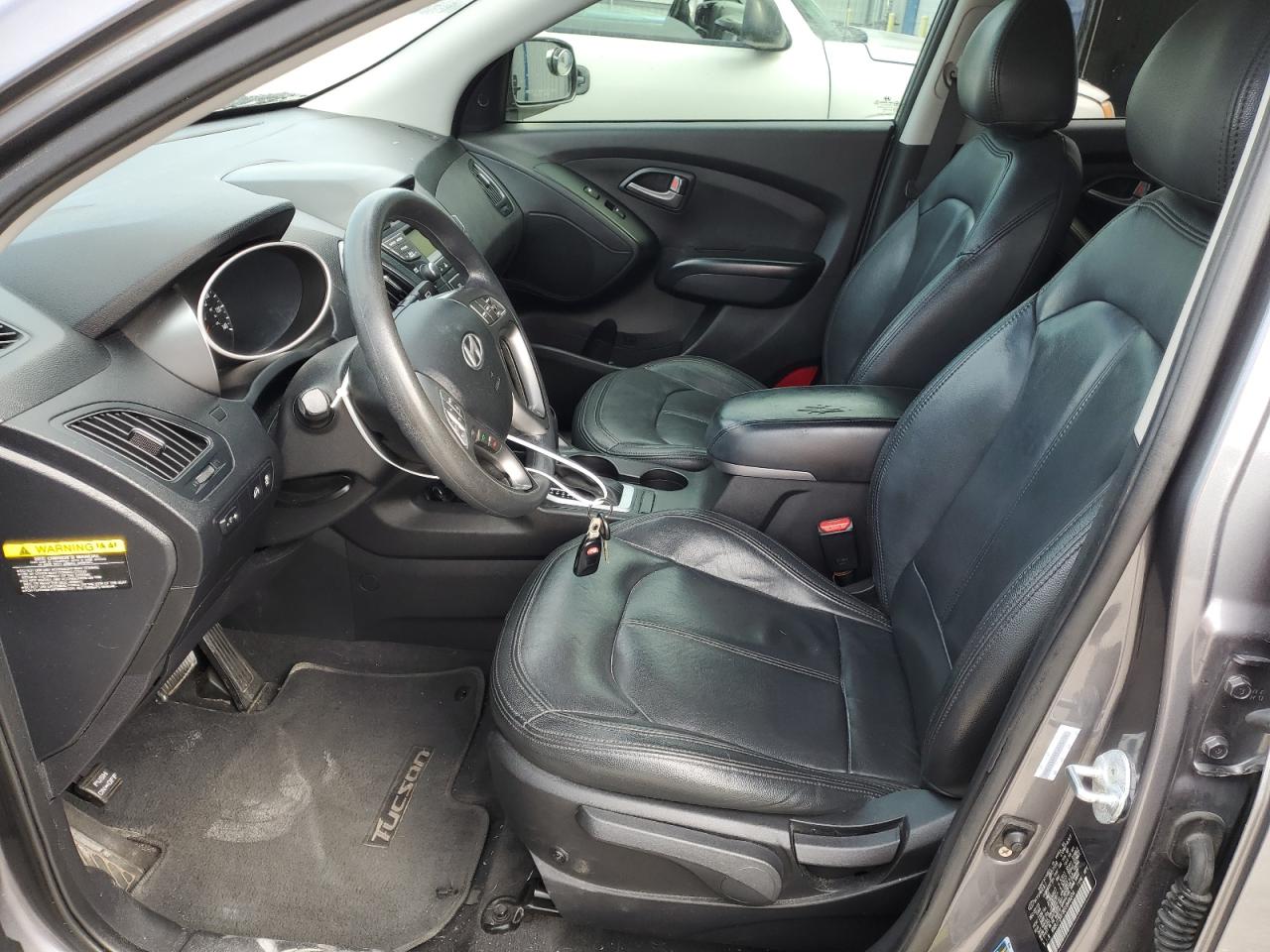 KM8JT3AF8EU848204 2014 Hyundai Tucson Gls